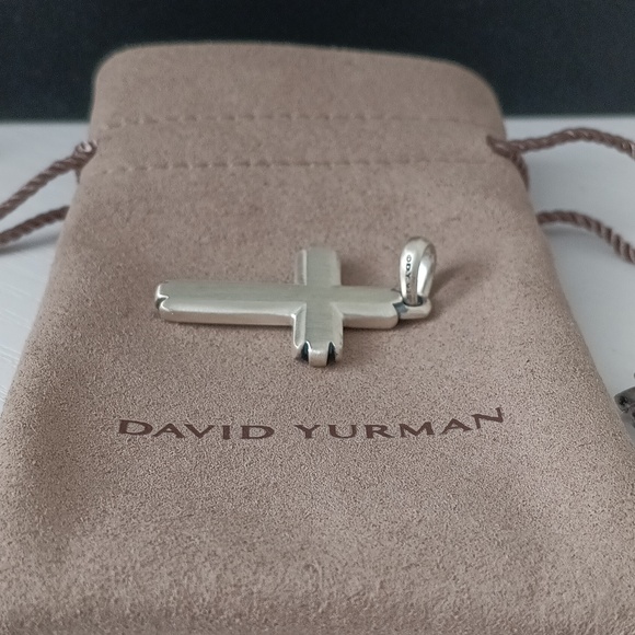 David Yurman Sterling Silver Large Deco Religious Cross Pendant - Picture 3 of 4